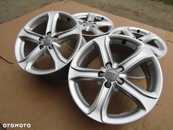 4x Felgi 17 Audi A3 A4 B8 A6 C6 C7 A8 Q3 Q5 TT / 7,5j 5x112 ET45 8K0 - 12