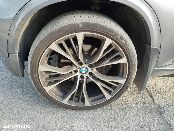 Dezmembrari  BMW X5 (E70)  2007  > 2013 3.0 d Motorina - 4