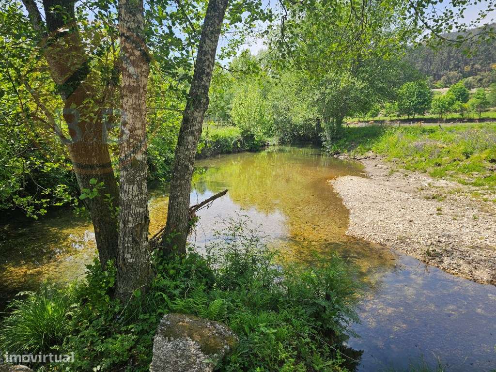 Quintinha próxima a área de lazer e rio de Sta Senhorinha (Basto), ...-36