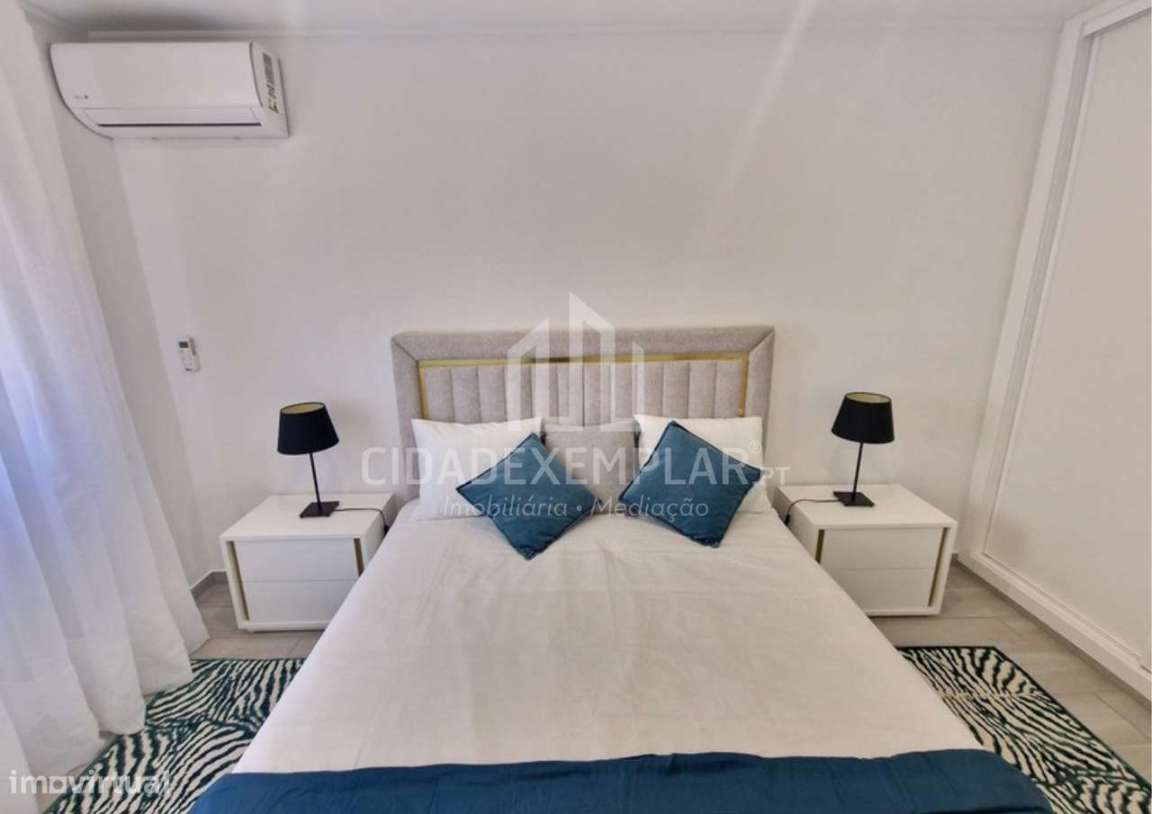 Apartamento T1, Como Novo! 1º linha da Praia da Rocha-16