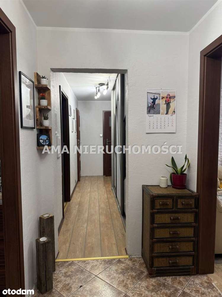 Duże mieszkanie na 1p. z balkonem na Podolszycac-9