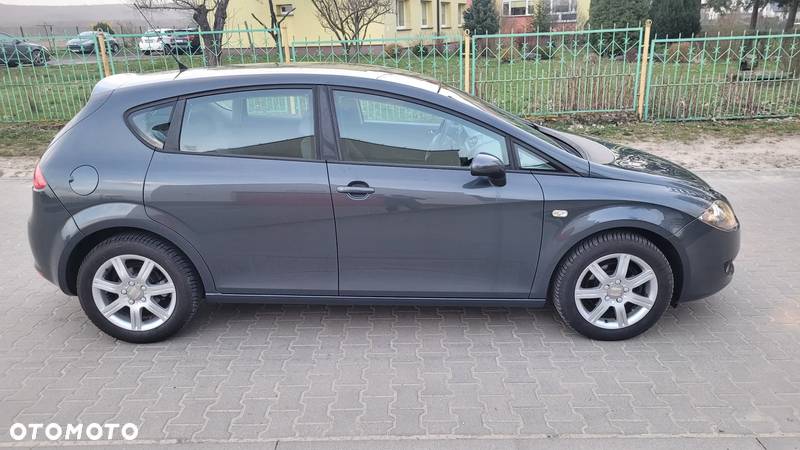 Seat Leon 1.6 Reference - 4