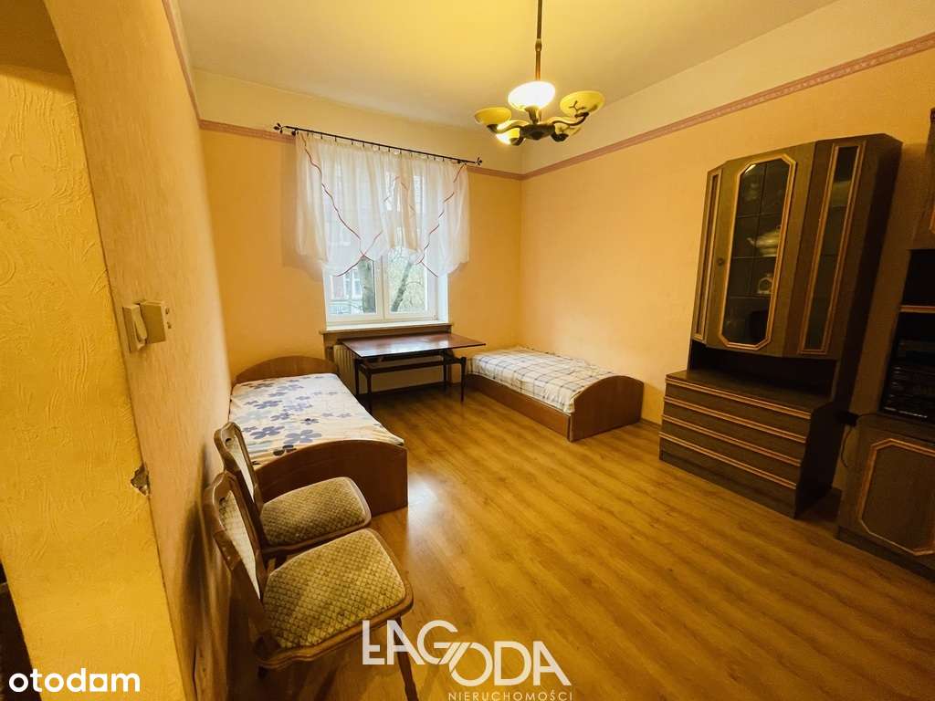 Duża kawalerka na pierwszym piętrze. - Pełny obrazek: 3/6