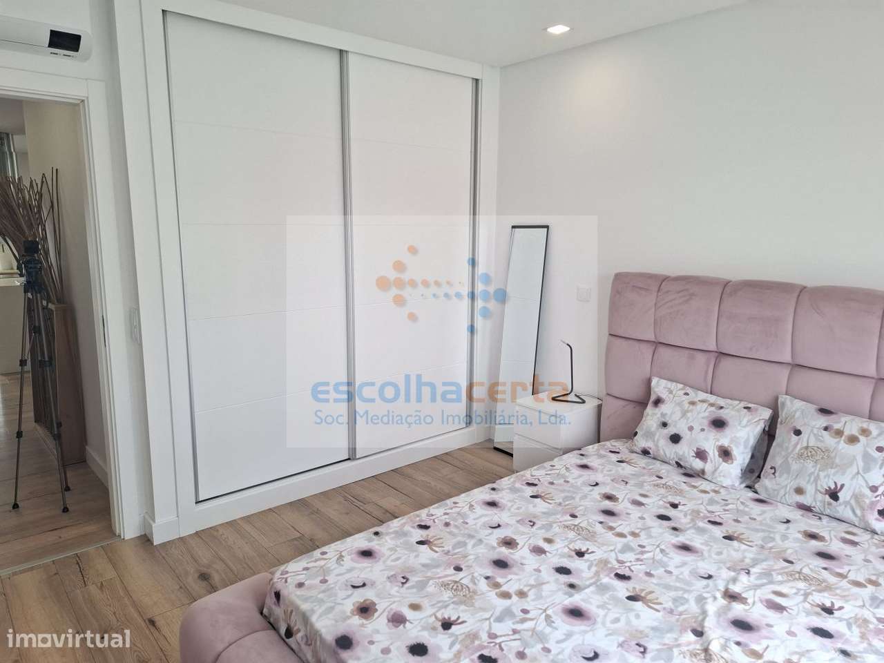 Oportunidade Excelente Moradia Térrea T4 Com Piscina de agua salgada-22