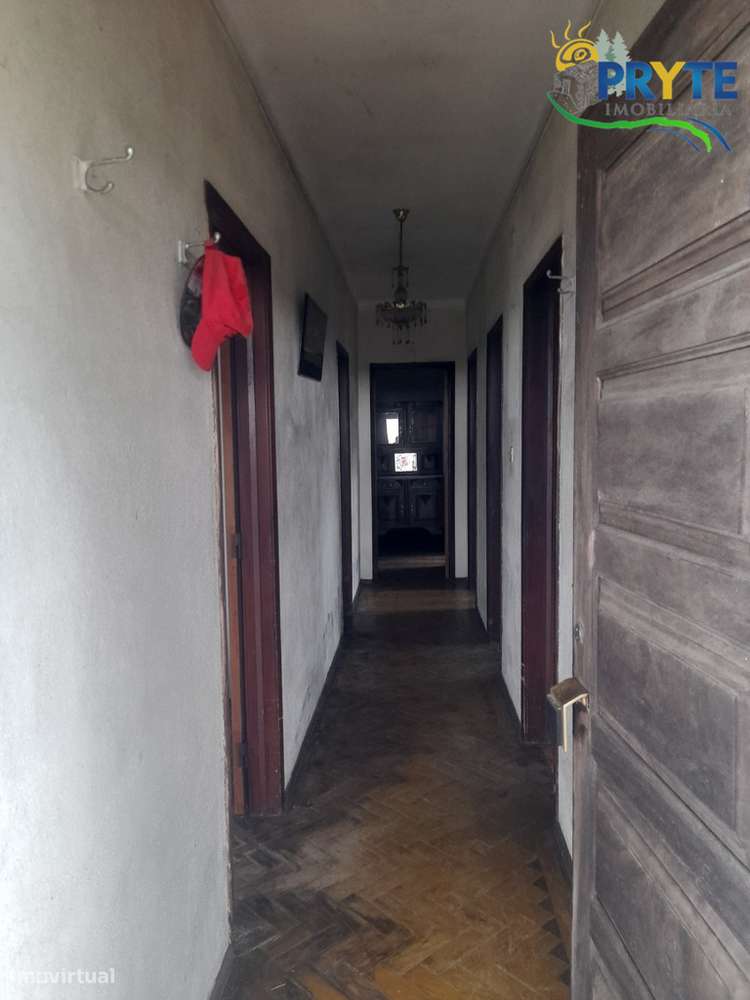 Moradia de tipologia T2 situada a 5 minutos da Vila da Sertã-5