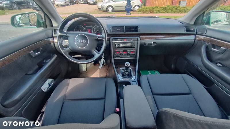 Audi A4 2.0 - 8