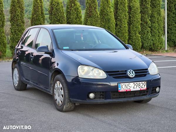 Volkswagen Golf - 1