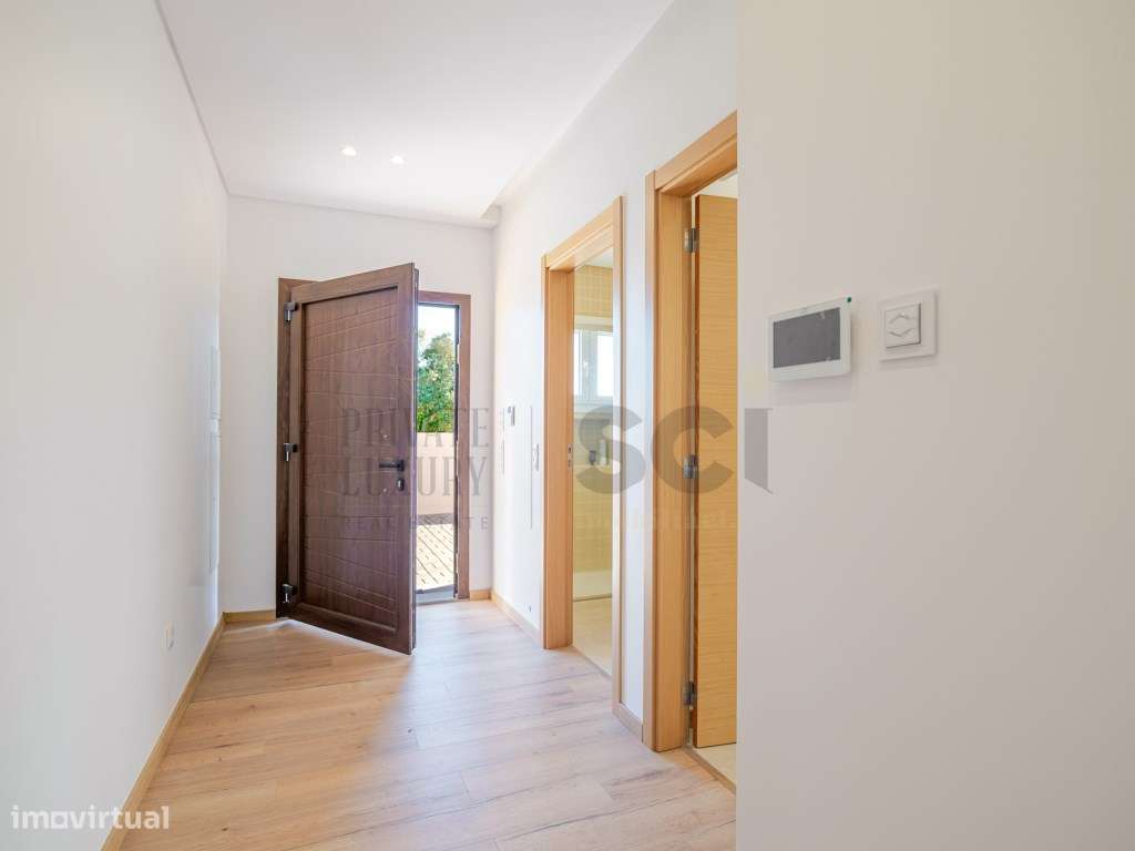 Moradia Térrea T3+1 NOVA com garagem em Alhos Vedros - Grande imagem: 4/48
