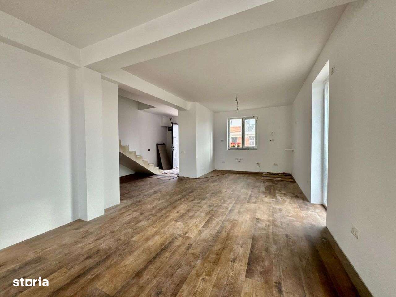 Vanzare vila individuala Tunari | Complex Teilor 77-8