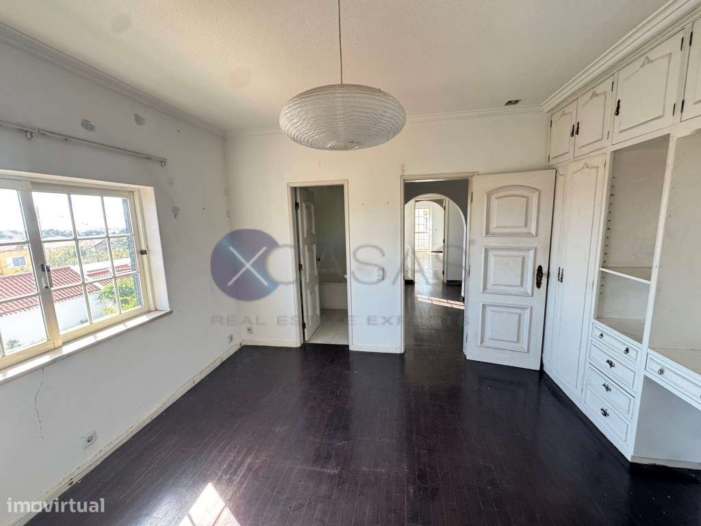 Moradia T5 com 238 m2 e terreno de 330 m2, no Cobre, Cascais-28