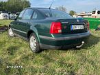 Volkswagen Passat 1.6 Trendline - 3