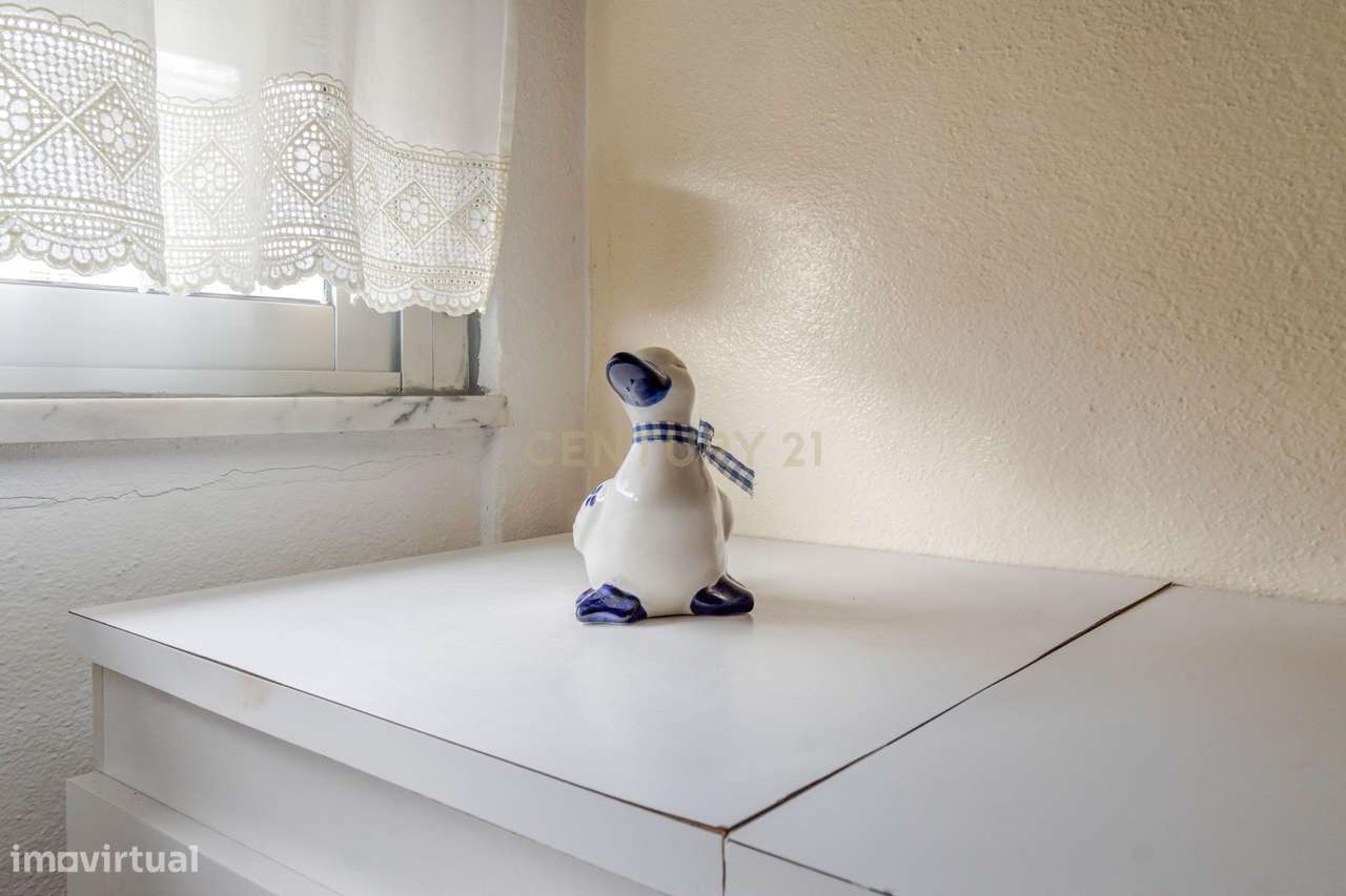 Apartamento T3 em Setúbal  e Boa Exposição Solar-10