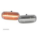 PISCAS LATERAIS PARA AUDI A3 A4 A6 A8 TT LED - 2