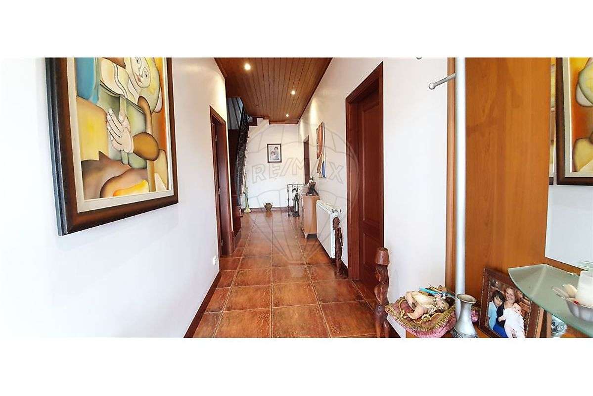 Moradia T3 para venda-17