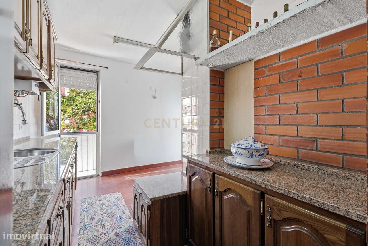 Olivais T4 para venda-3