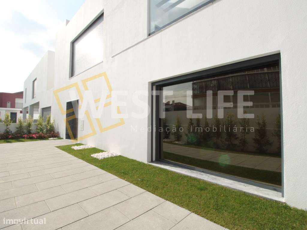 Apartamento T3 com 85m2 de Jardim Privativo e Piscina - Loures - Grande imagem: 5/37