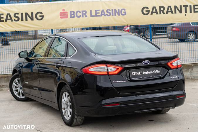 Ford Mondeo - 22