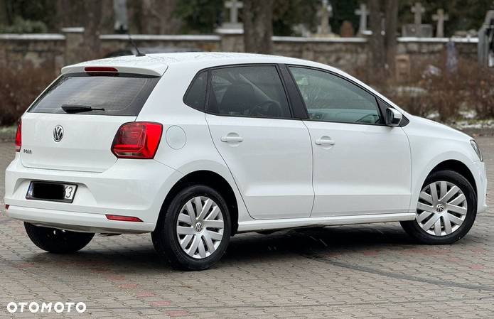 Volkswagen Polo - 12