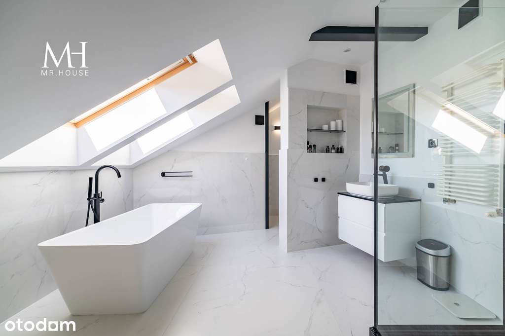 IMPONUJĄCY AZYL W MIEŚCIE | ŁÓDŹ JULIANÓW-14