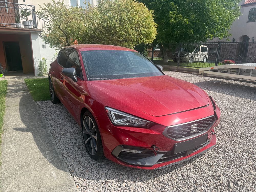 Seat Leon IV (2020 - ) 1.5 eTSI FR DSG 2021