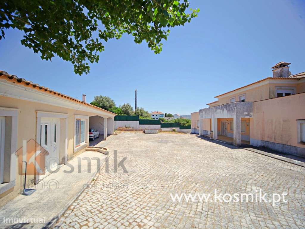 Moradia bifamiliar de Luxo - recuperar V5 + V5 :: Bucelas - Loures ...-32