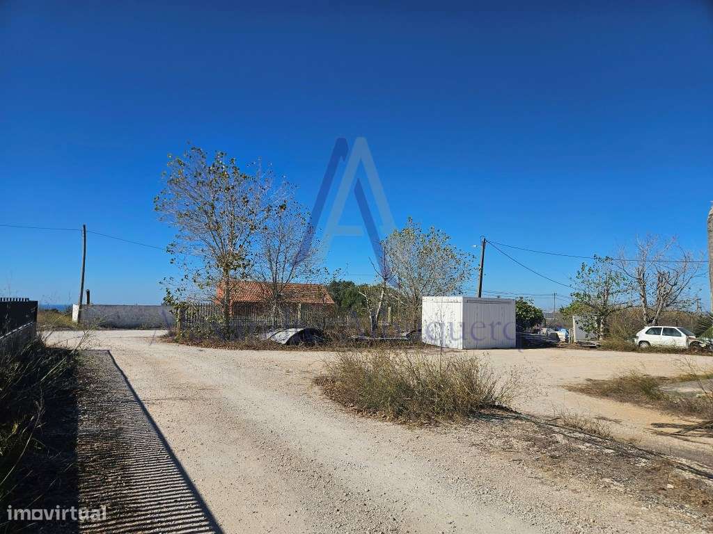 ARMAZÉM À VENDA - ZONA INDUSTRIAL | 5.500 m² DE TERRENO-12