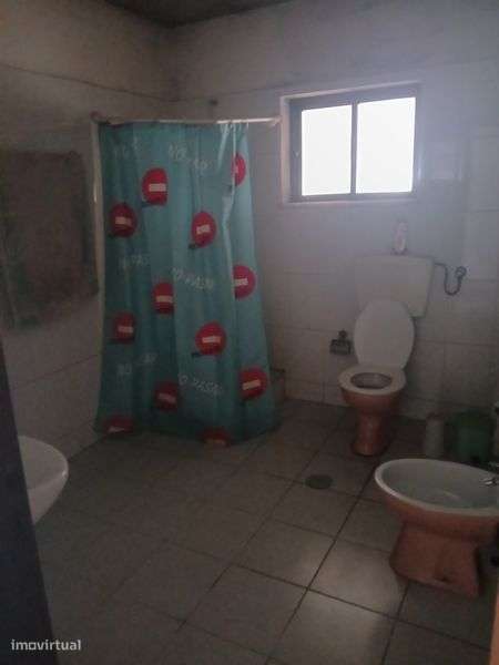 Moradia  independente T4 - Grande imagem: 5/11