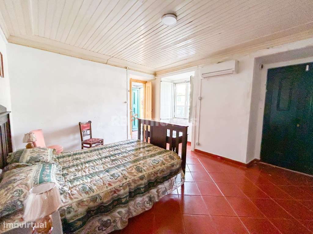 Moradia T9 R/C 1º andar - Grande imagem: 5/44