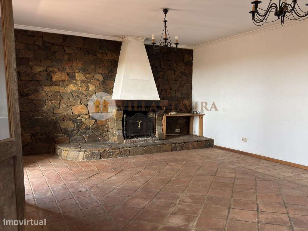 Moradia de estilo tradicional- Charme, vistas sob a Serra e Mar-18