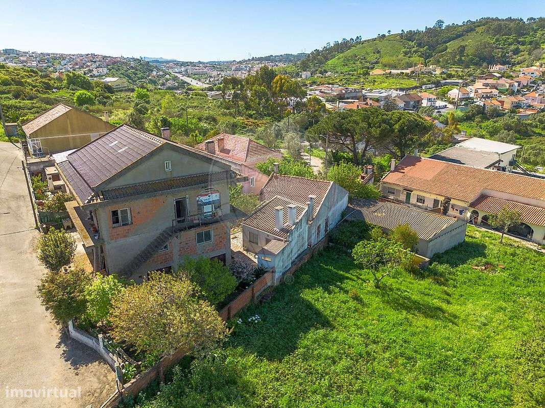 Moradia T5 para venda - Grande imagem: 2/18