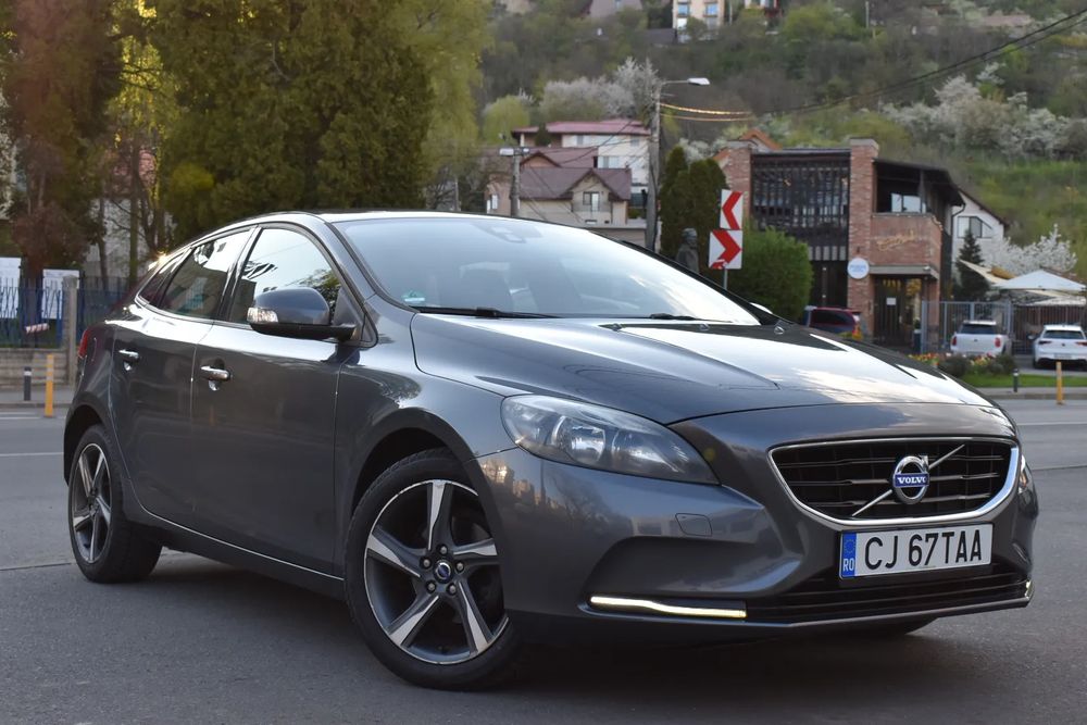 Volvo V40 II [2012 - Prezent] D2 2013