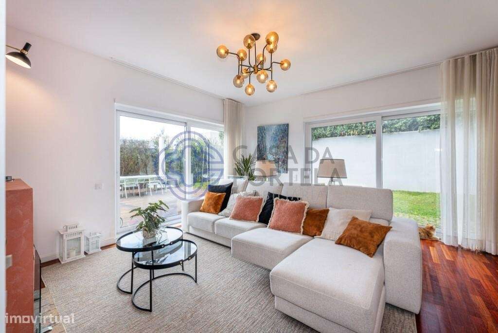 Moradia T4 de 4 Frentes com Piscina | Leça da Palmeira - Grande imagem: 5/55