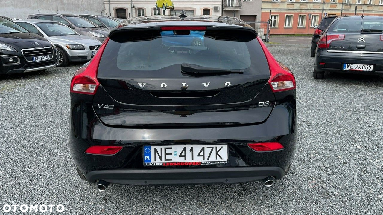 Volvo V40 - 8