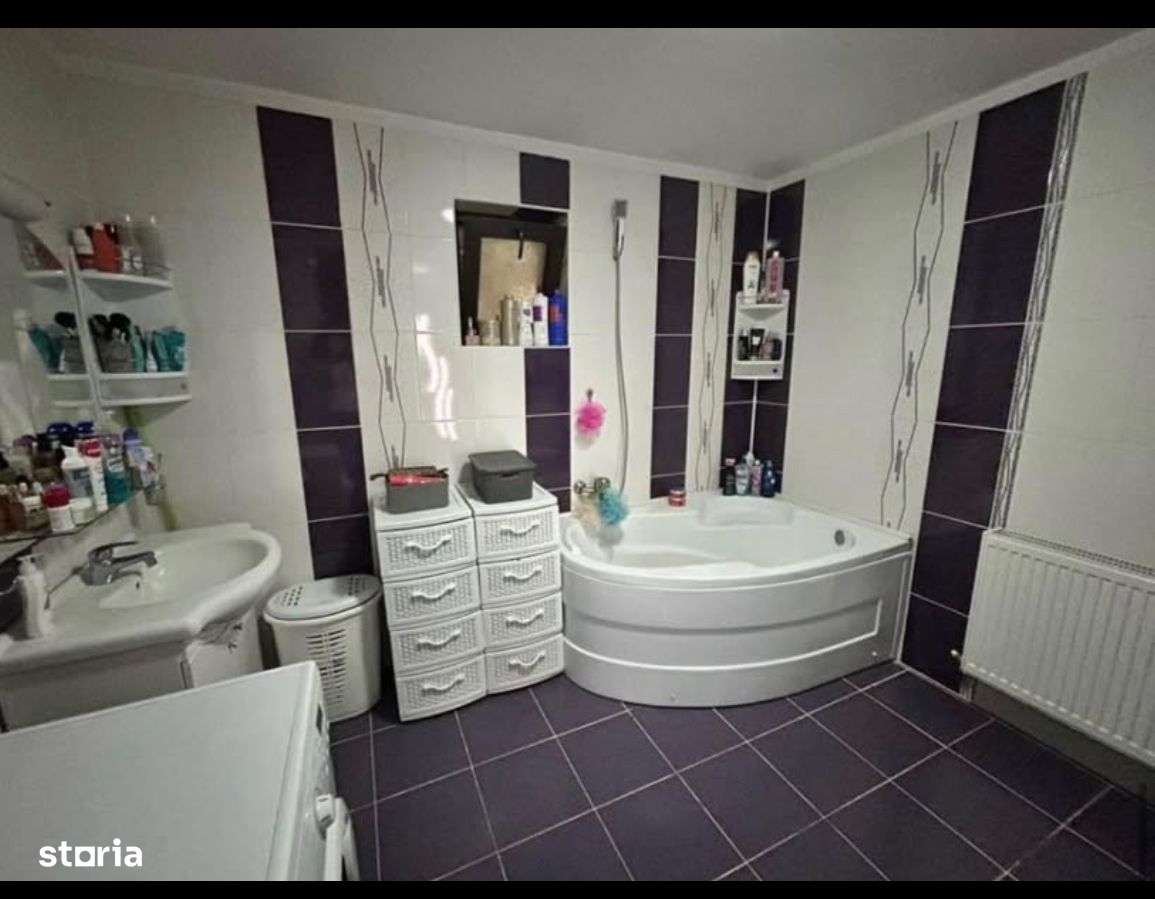 Casă cu piscină Priboieni - Argeș - Imagine principală: 4/9