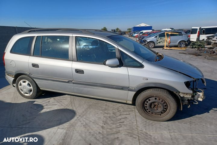 Geam fix caroserie fata stanga Opel Zafira A  [din 1999 pana  2003] seria Minivan 5-usi 2.0 DTI AT - 6