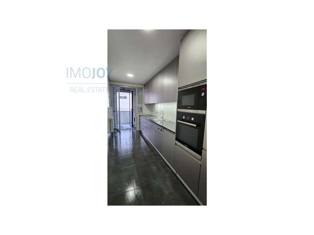 Apartamento T2 de Excelência na Rua da Boavista - Grande imagem: 2/26