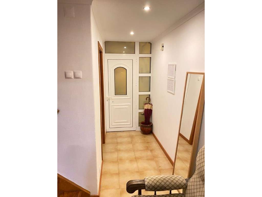 Apartamento à venda na Rua Alferes Barrilaro Ruas, Lisboa-11