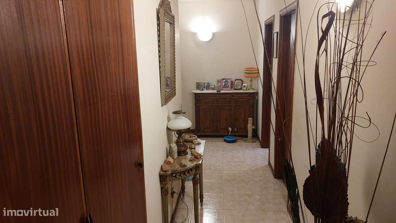 Apartamento T4 em Braga com garagem e elevador - Grande imagem: 5/18
