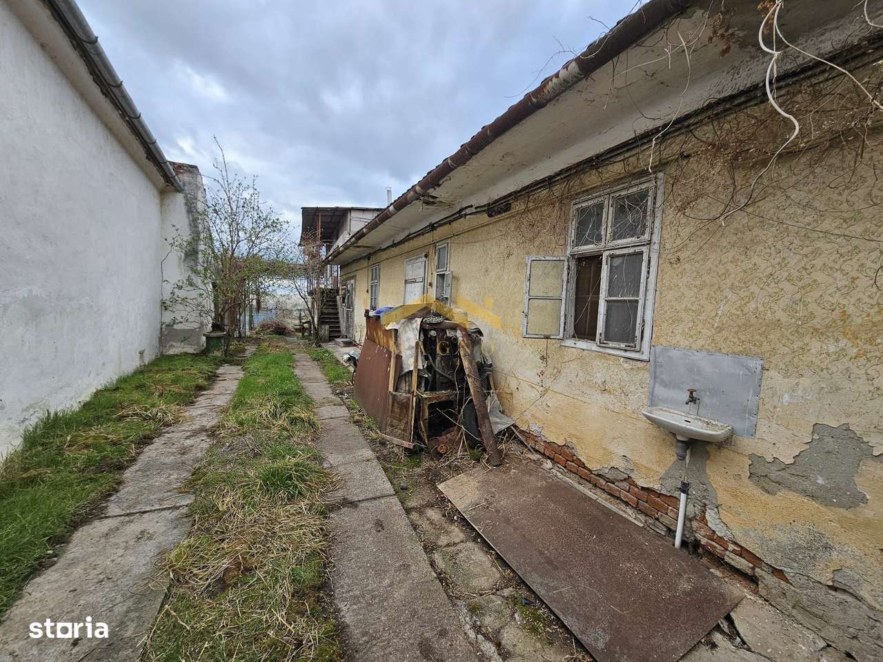 Casa de vanzare in Aradul nou-1