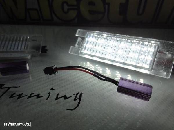 Suporte de lâmpada de matricula com led branco para Opel Adam, Corsa D, E, Astra H, J, K, insignia, Vectra C, Zafira B, Meriva A, B, Tigra B, Cascada, Ampera, Chevrolet Malibu, Camaro, Volt - 19