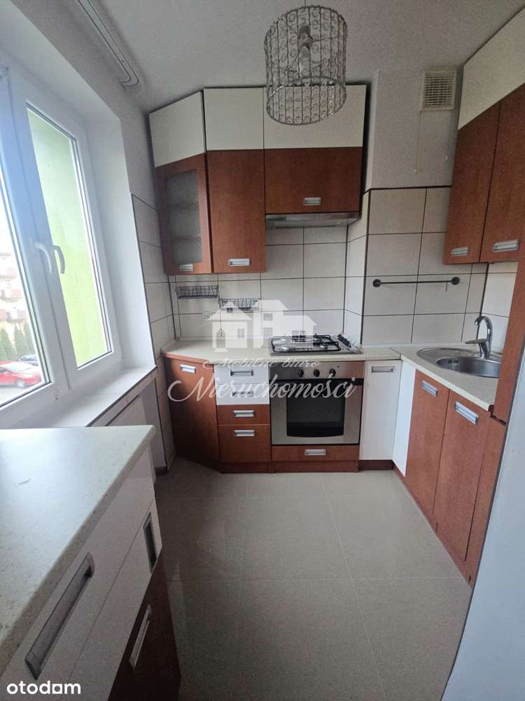 Niskie piętro. Niskie opłaty. Mieszkanie 2 pokojowe z balkonem-5