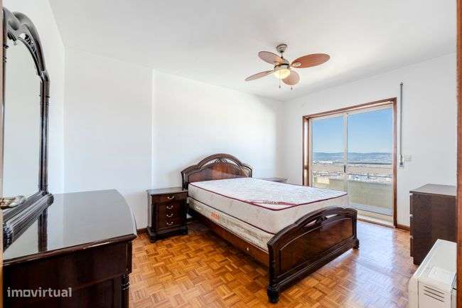 Apartamento T3 em São vicente, junto ao centro-19