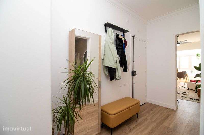 T3 Remodelado no Centro do Laranjeiro | A 2 minutos do Metro - Grande imagem: 5/12