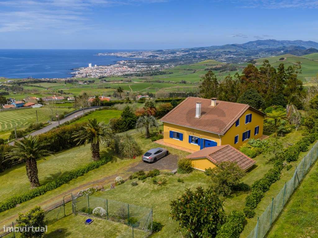 Refúgio Exclusivo com Vista Panorâmica Sobre o Atlântico - Costa Su...-56