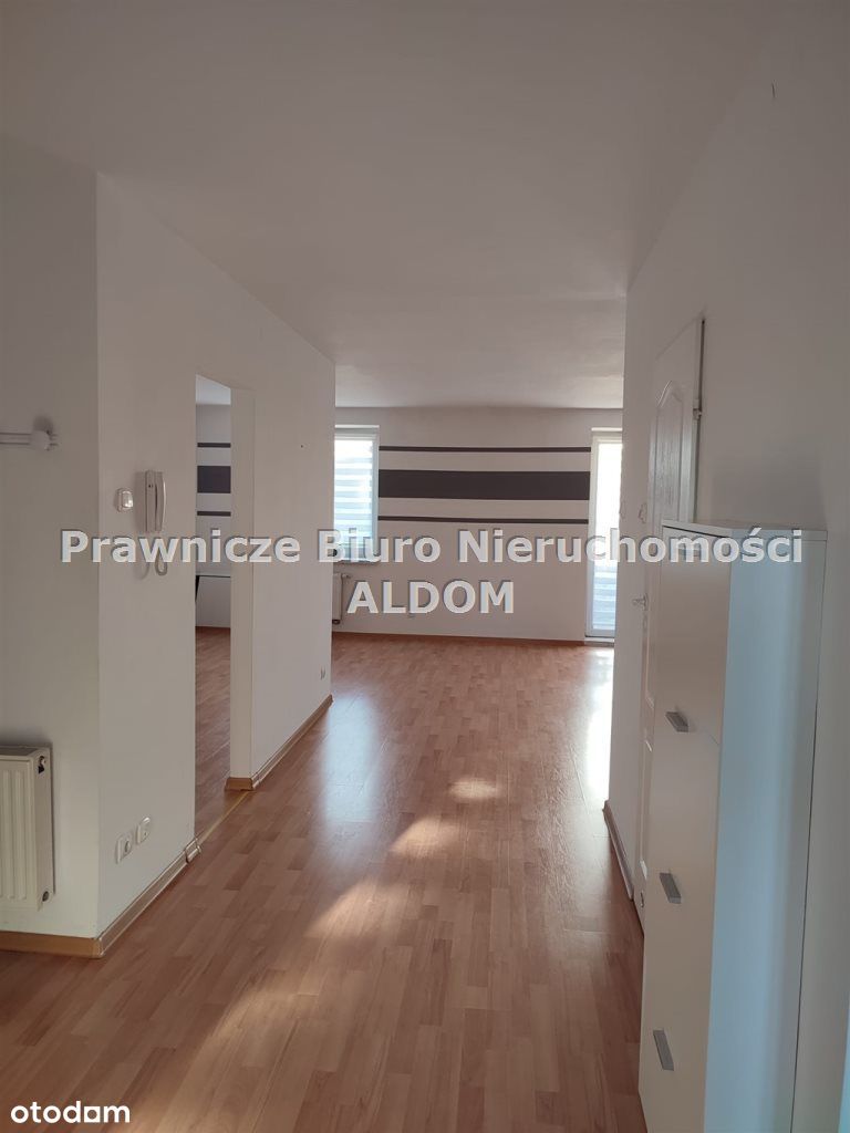 Mieszkanie, 72,61 m², Praszka