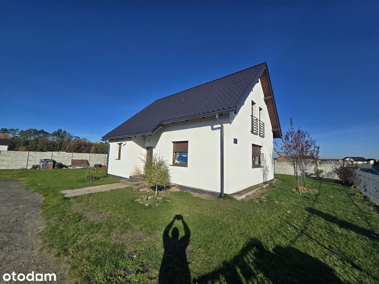 Budynek mieszklany na sprzedaż-2