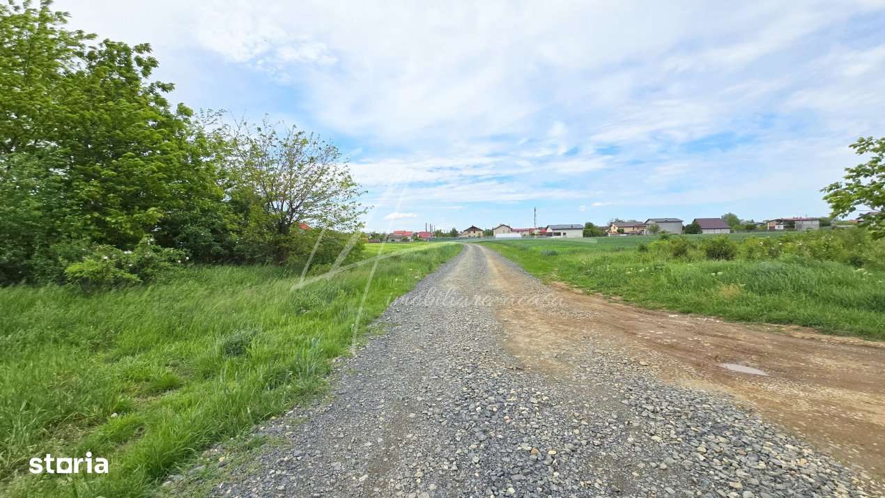 Teren intravilan in zona rezidentiala, la 1 km de A0 si A1-6