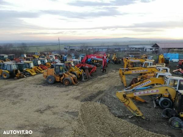 Dezmembrez JCB, CAT, KOMATSU, ATLAS, O&K, LIEBHERR, TEREX, MF, FERMEC, CASE, VOLVO, KOBELCO, HITACHI - 7