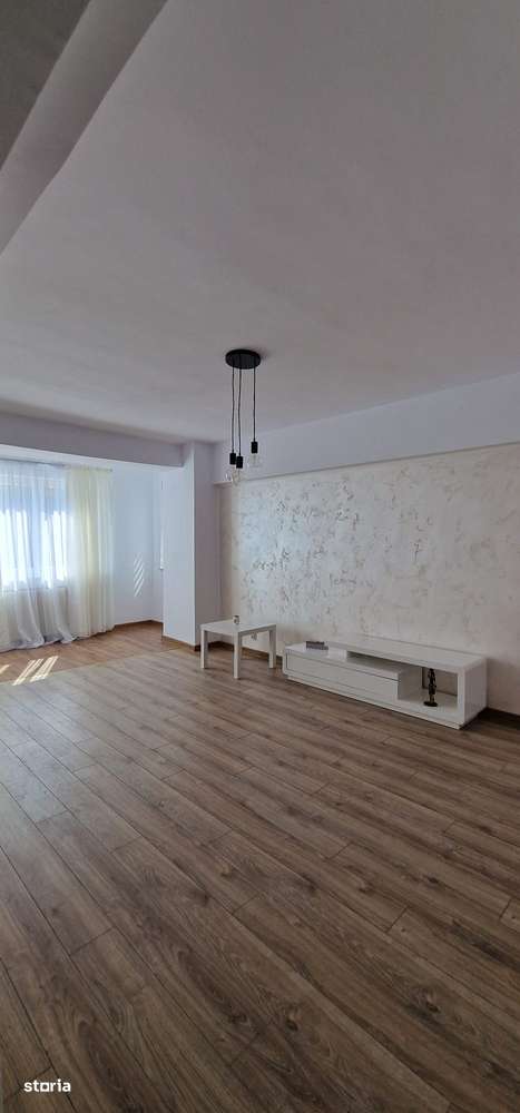 Apartament 2 camere zona centru ( farmacia Anca) - Imagine principală: 4/5