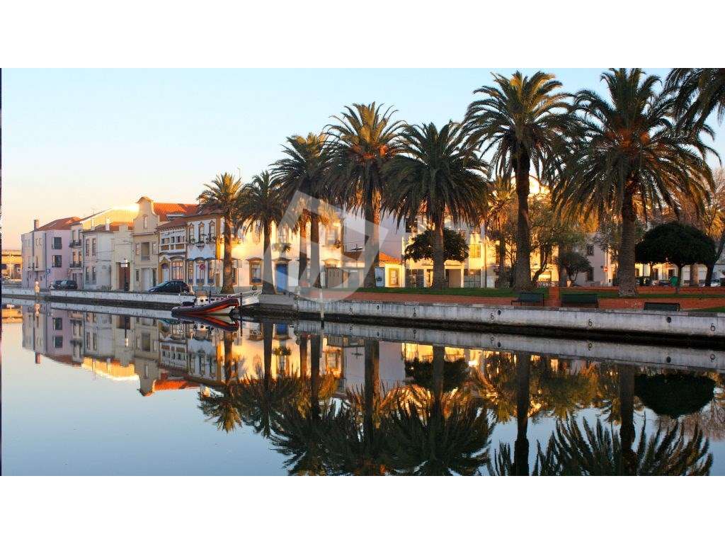 Apartamento T2 c/ Mezannine /Office - Aveiro Centro-15